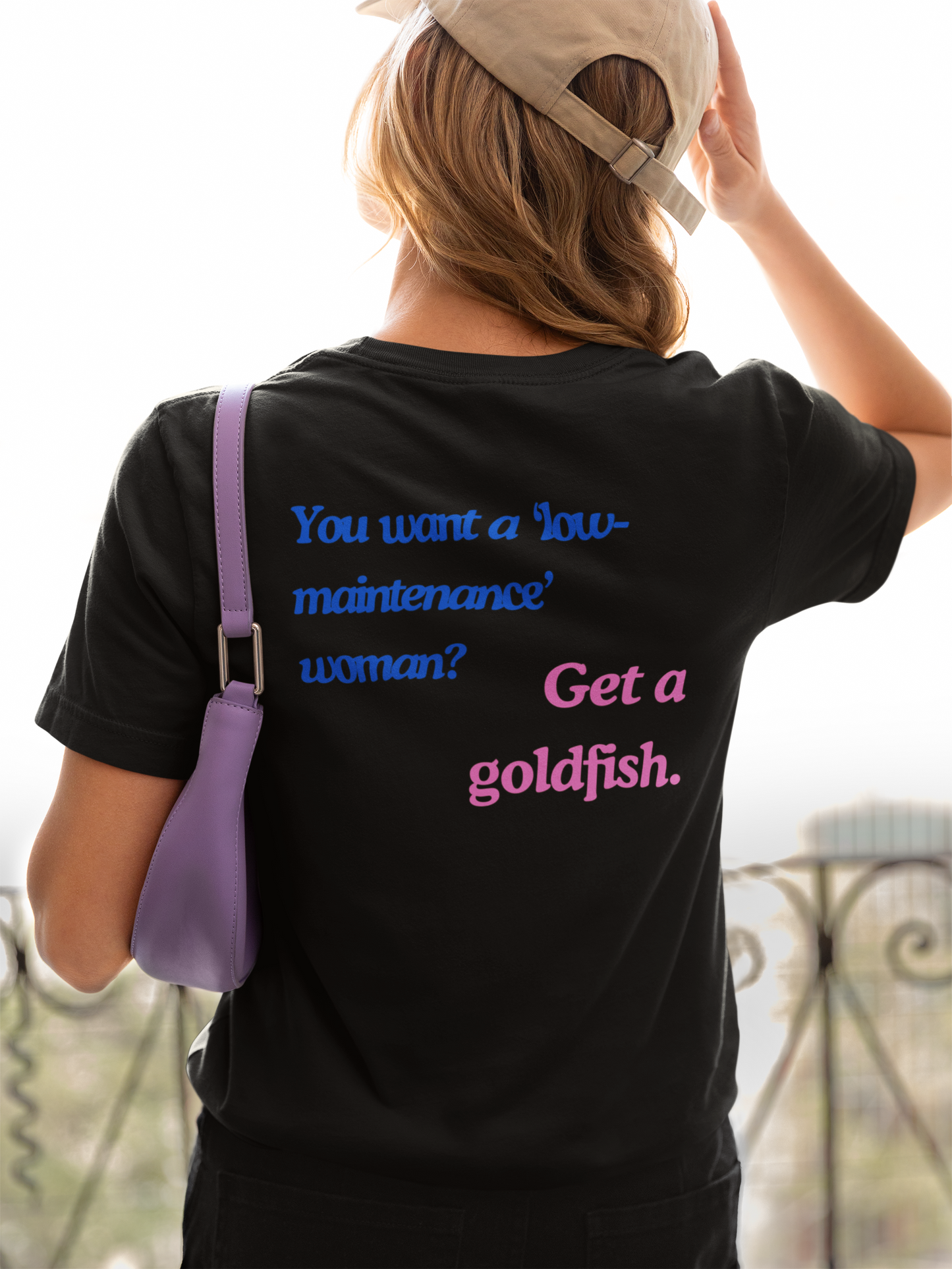 Unisex T-Shirt „Get a Goldfish“ – Dein humorvolles Statement zum Dating